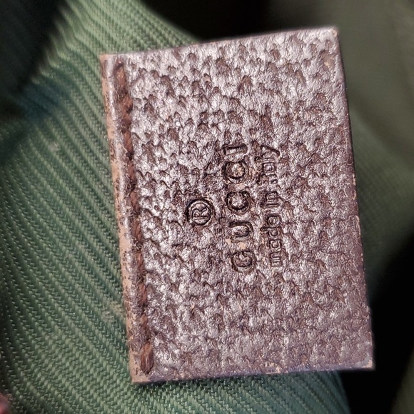 GUCCI zippered make-up pouch - Picture 8 of 9